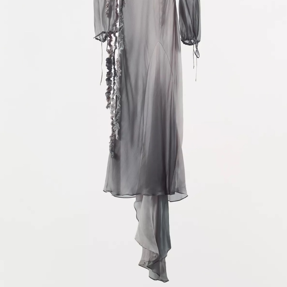 Zara ZW Halloween Collection Limited Edition Asymmetric Dress in lilac. - Picture 3 of 15